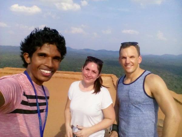 Private car and driver hire in sri lanka from Tangalle